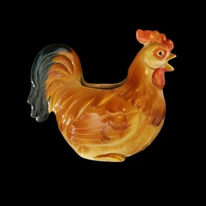 Cute Vintage small colorful Rooster creamer or planter!