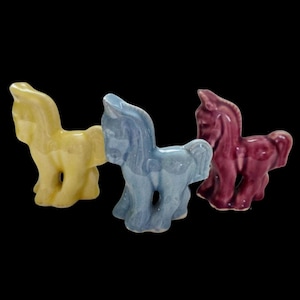 3 Vintage miniature Morton Pottery ponies.