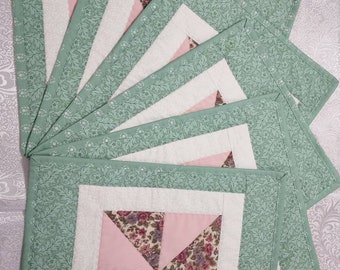 Spring or summer quilted placemats pink and mint green patchwork pin wheel pattern floral and solid 100% cotton fabrics
