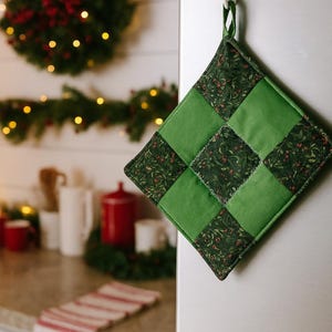 Handmade Nine Patch Quilted Potholder – Holly Berry Hot Pad or Trivet