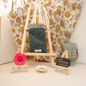Corduroy phone pouch/protective case. Mobile phone bag. Size: 20x10 cm.