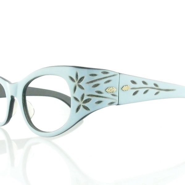 Vintage 50's baby blue cat eye eyeglasses with engraved flowers would make stunning sunglasses - FREE DOMESTIC SHIPPING