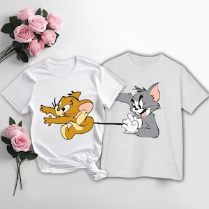 Cute Tom & Jerry Couple T-Shirts – Unisex Matching Tees XS-XXXL – Cartoon Couple Shirt – Funny Love Gift – SnuggiBuggi Baby - Adult Wear