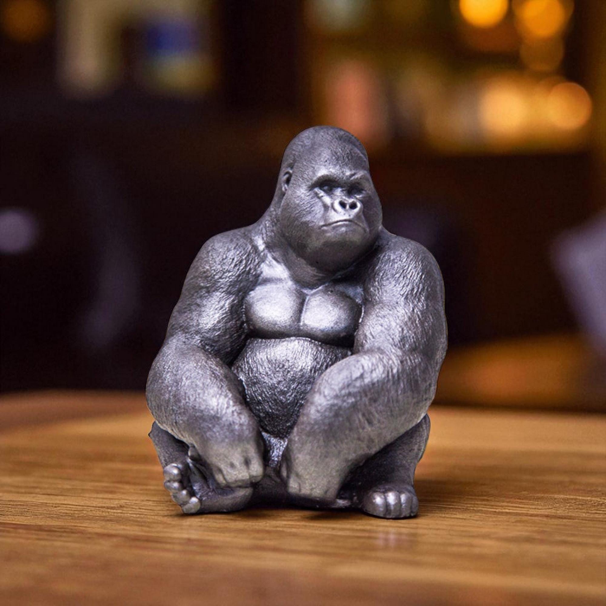 Gorilla resin statue - Etsy 日本
