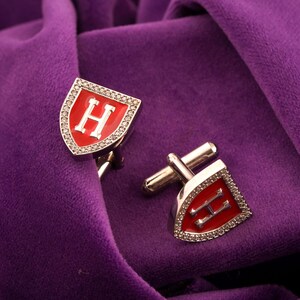Gemelos de moissanita con inicial H personalizados en plata de ley 925 con acabado en oro blanco de 14 quilates. Gemelos con letra personalizada. Regalo para padrinos de boda.