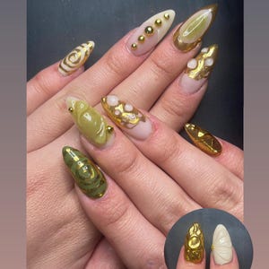 Earthy almond nails