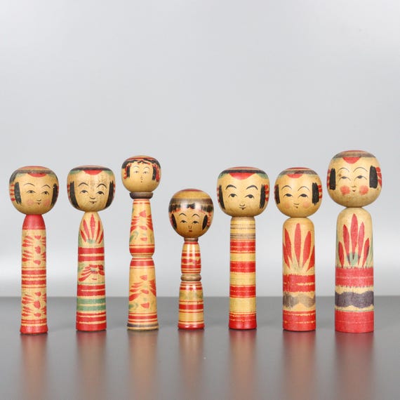 こけし人形7体セット 伝統スタイル ヴィンテージ 日本製 木工品 - Etsy