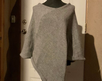 NEW* Medium Poncho-alpaca or organic merino wool