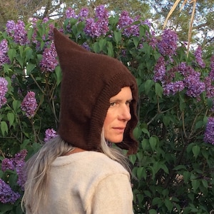 Forest hat-Short, pointy, knit, alpaca or organic merino wool, tie on hat