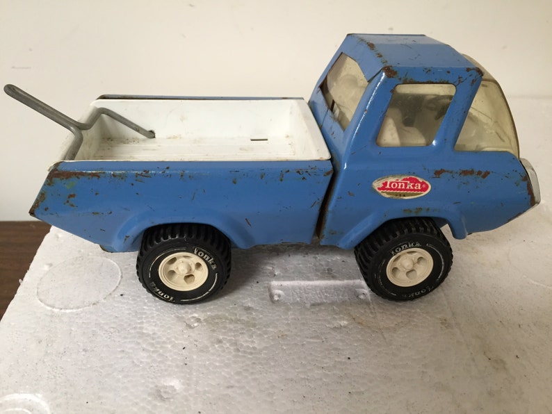 old tonka tow truck