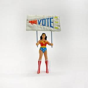 HSL tinies "VOTE" pdf pattern