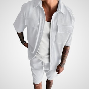 Men’s Pleated Summer Set – 2-Piece Shirt and Shorts Outfit | Breathable Streetwear Matching Look