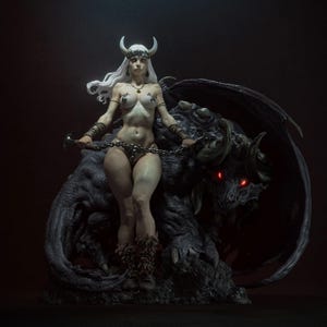 Demon Queen Statue – Hand Painted 14K Resin Figure – Dark Fantasy Collectible