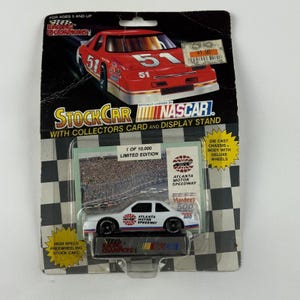 Racing Champions StockCar NASCAR Atlanta Motor Speedway  1:64 NIB