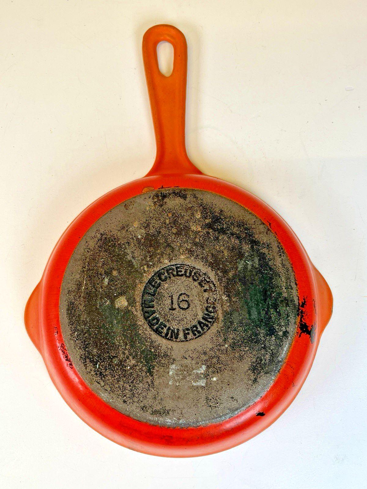 Le Creuset France #16 Flame Orange Enamel Double Spout 6  1/2 Round Skillet Pan