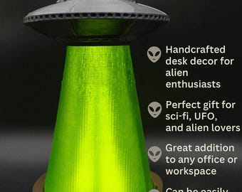 Alien Abduction Desk Lamp – 3D-Printed UFO Night Light