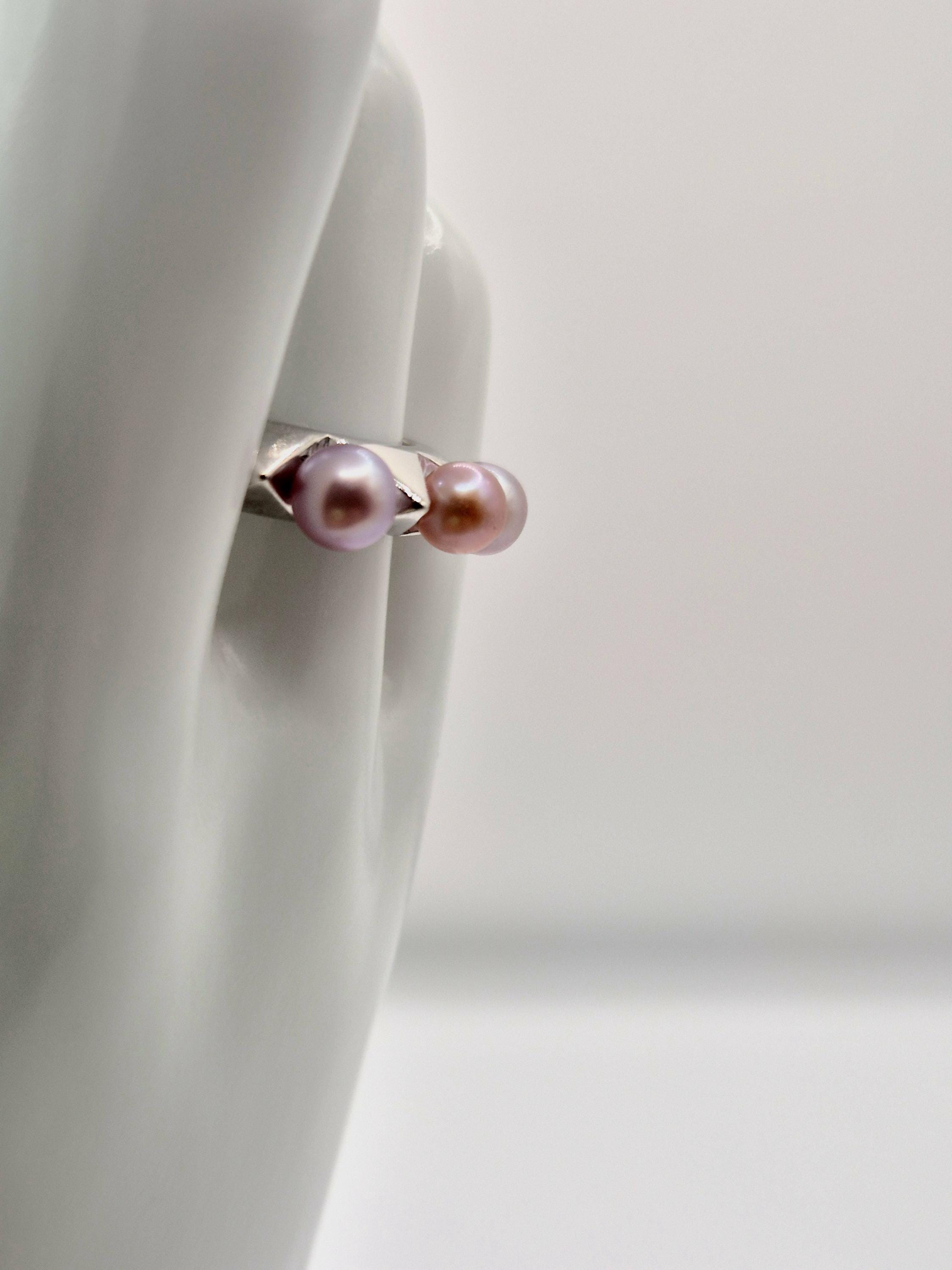 Industrial Spike Triple Pearl Ring - Etsy
