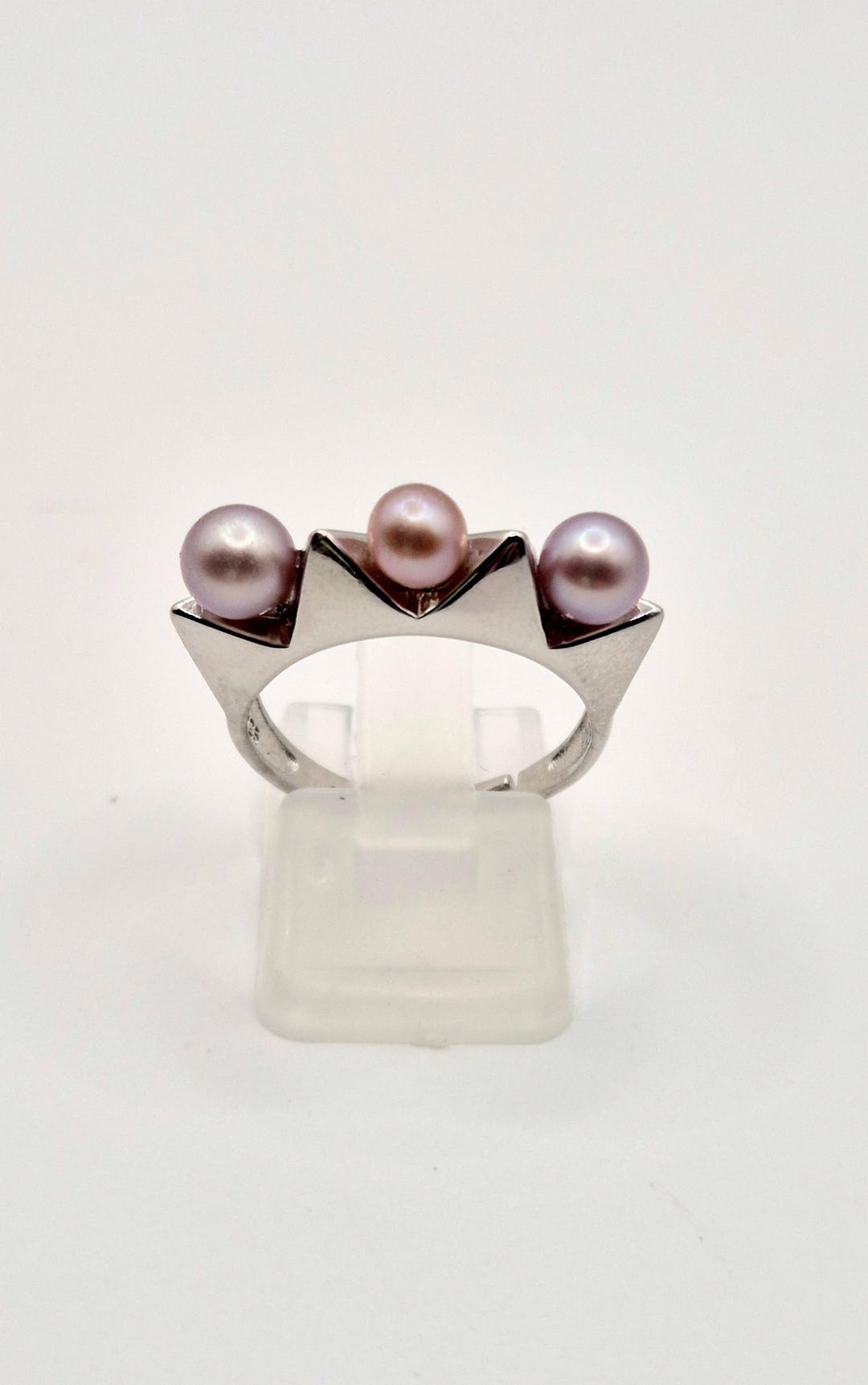 Industrial Spike Triple Pearl Ring - Etsy