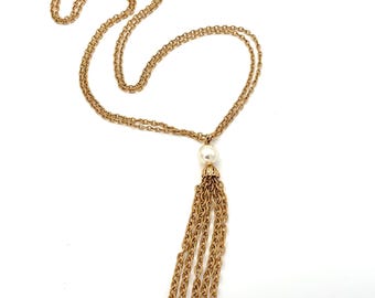 Vintage Faux Pearl Lariat Necklace, Gold Multi-Chain Large Pearl Y Necklace with Long Pearl Tassel, 1960s Tassel Necklace with Tiny Pearls