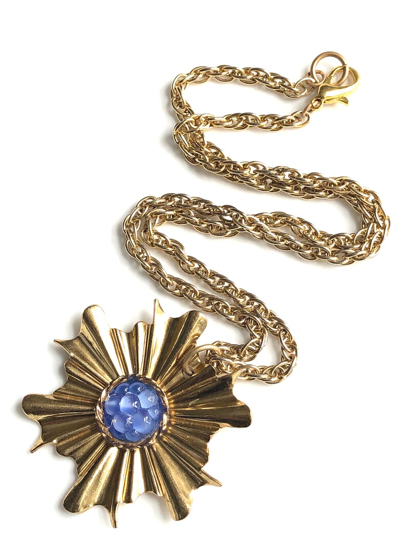 Unique Sapphire Blue Pendant Necklace Starburst Chunky Gold Etsy