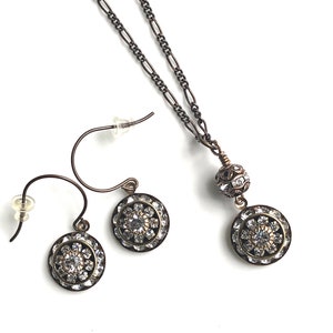 Antique brass art deco jewelry set with crystals for wedding featuring Swarovski crystal art deco earrings and Swarovski crystal art deco pendant necklace