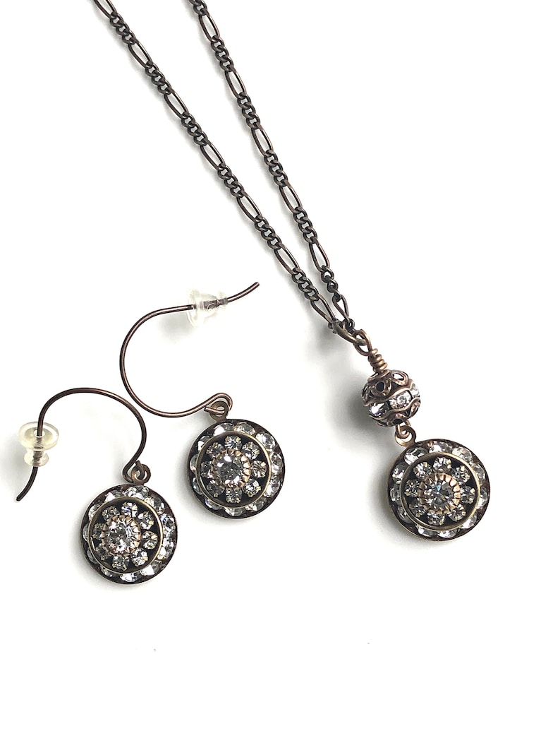 Antique brass art deco jewelry set with crystals for wedding featuring Swarovski crystal art deco earrings and Swarovski crystal art deco pendant necklace
