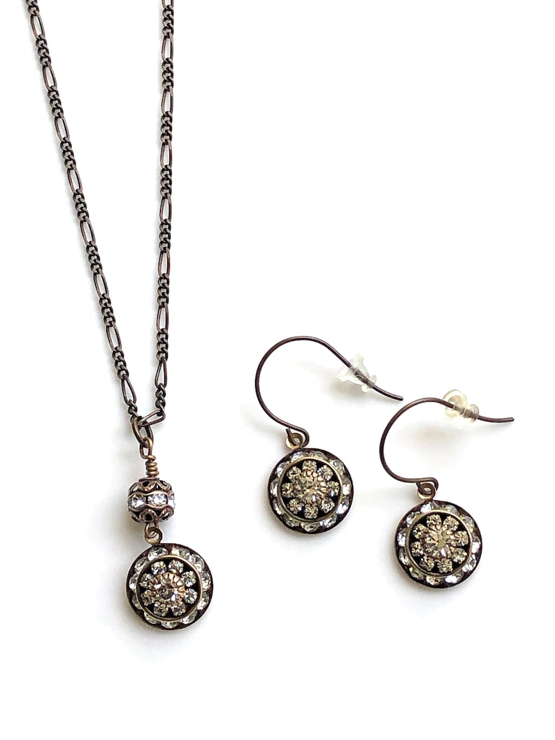 Antique brass art deco jewelry set with crystals for wedding featuring Swarovski crystal art deco earrings and Swarovski crystal art deco pendant necklace