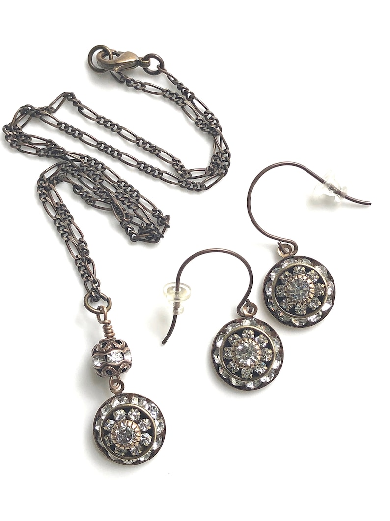 Antique brass art deco jewelry set with crystals for wedding featuring Swarovski crystal art deco earrings and Swarovski crystal art deco pendant necklace