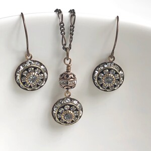 Antique brass art deco jewelry set with crystals for wedding featuring Swarovski crystal art deco earrings and Swarovski crystal art deco pendant necklace
