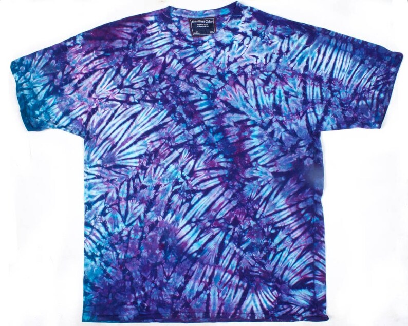 turquoise tie dye shirt