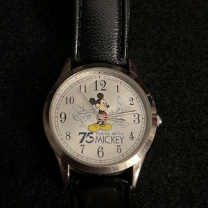 Vintage 75 jaar met Mickey Mouse Disney-horloge, zwart leer