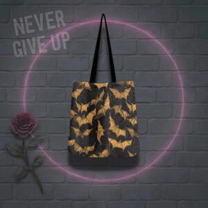 Bat Print Tote Bag Spooky Cute Halloween Canvas Bag for Fall and Single Life Style