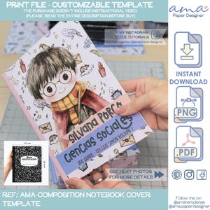 Może przedstawiać: Konfigurowalny szablon okładki zeszytu z kreskówkową ilustracją chłopca w okularach i szaliku. Okładka zawiera tekst w języku hiszpańskim i ma wymiary 19,7 cm x 24,8 cm. Projekt jest dostępny jako plik do druku.