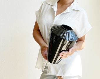 art deco 90s modern haeger black ceramic pottery flower vase