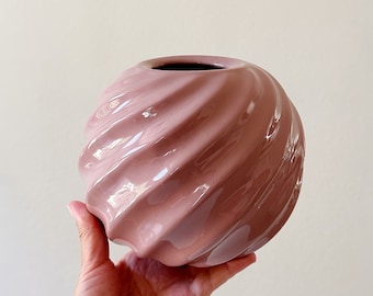 Gorgeous Postmodern Orb Spiral Pink Ceramic Flower Vase | round pot