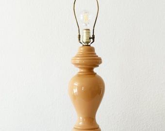 Vintage Salmon Ceramic Table Lamp: Mid-Century Modern Accent Lighting