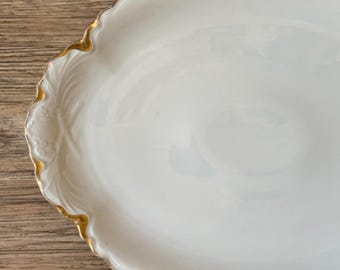 antique Hutschenreuther Selb Bavaria fine porcelain scallop oval vegetable serving dish platter