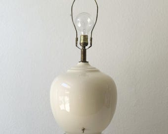 Vintage Ceramic Egg Shell White Ginger Jar Table Lamp with Acrylic Base