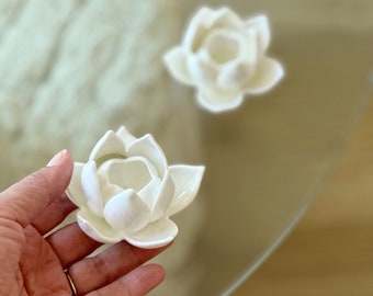 fine bone china white lotus flower candleholder set