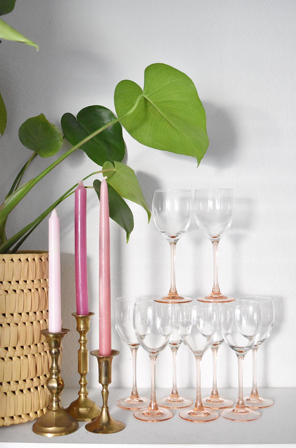 set of 9 pink stemware champagne glasses / barware