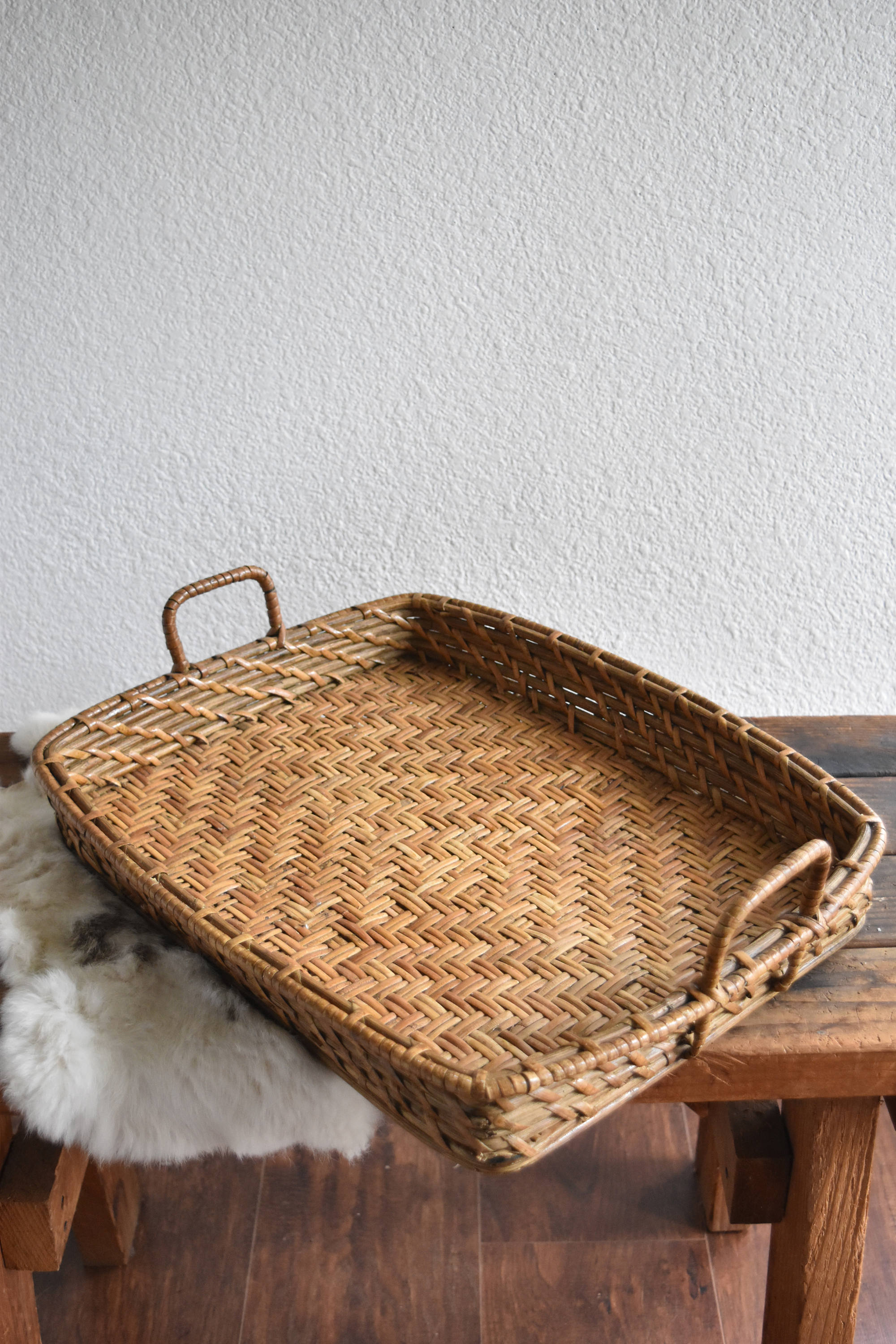 Woven Trays With Handles Rattan Tray With Handle Round 26" Tropical