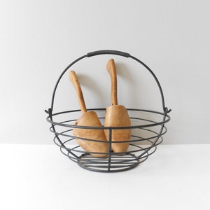 modern industrial black metal round wire basket / minimalist bowl image 3