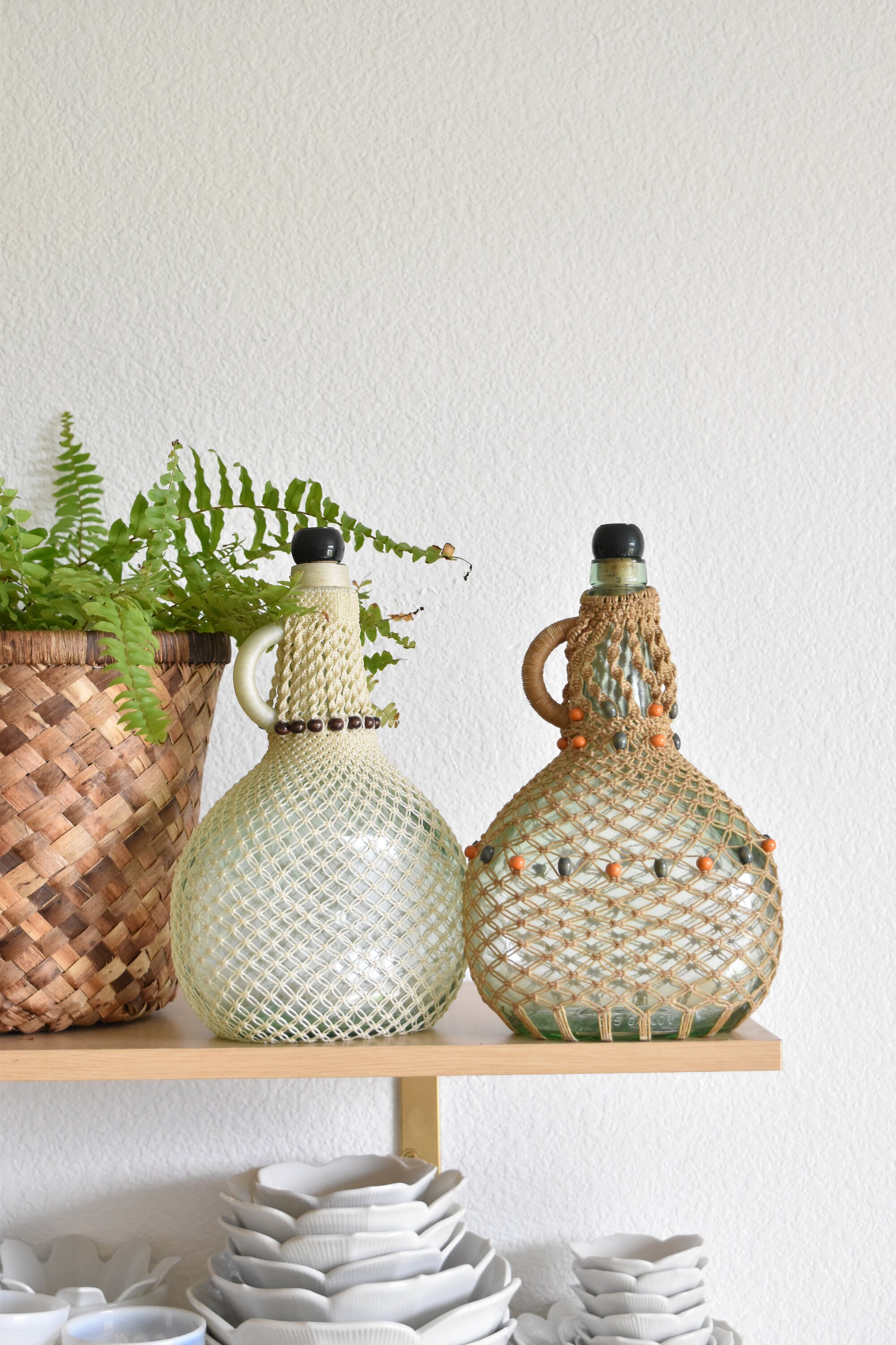 Vintage Woven Macrame Wine Liquor Bottle Decanter Glass Jug