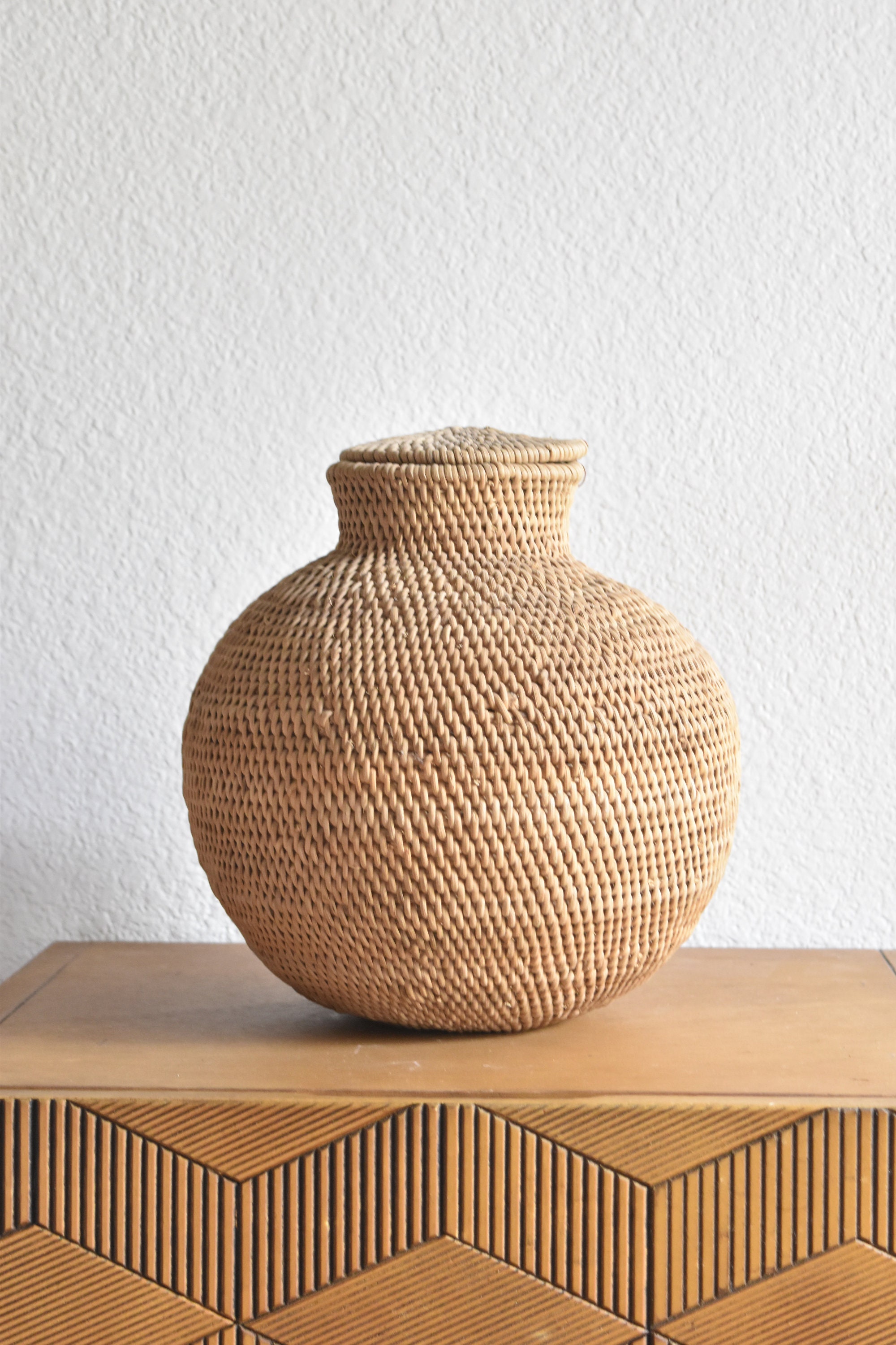 mid century woven wicker flower vase basket pot | coiled