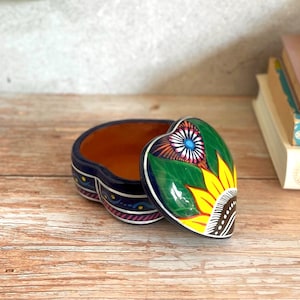 Handpainted Mexican bowl, Mexican decor, Cute jewelry bowl, Gift for her
