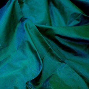 Fine Indian Silk Taffeta in Rich Green-Teal or Peacock Green blue Half yard, Yard &Meter-TF 27 image 4