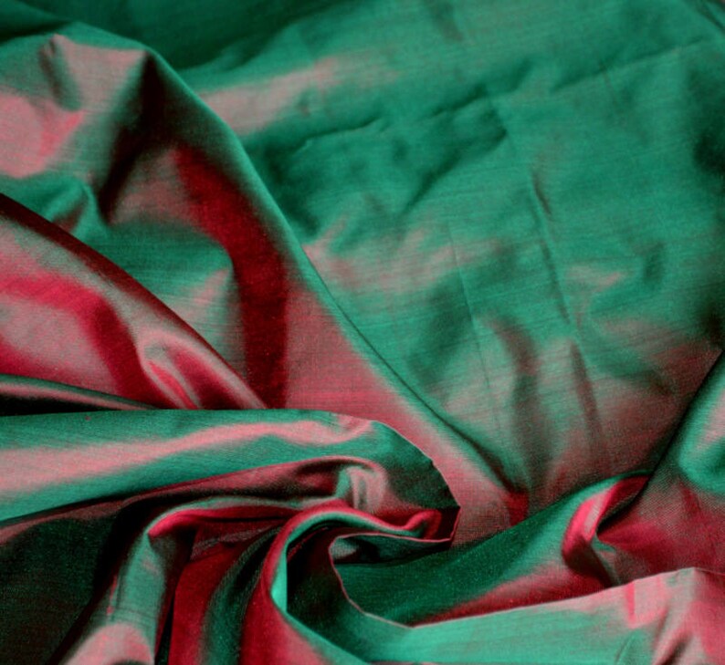 Fine Indian Silk Taffeta in Green with Red Half yard, Yard, Meter & Half Meter TF 102 image 2