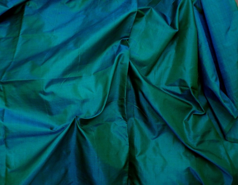 Fine Indian Silk Taffeta in Rich Green-Teal or Peacock Green blue Half yard, Yard &Meter-TF 27 image 3