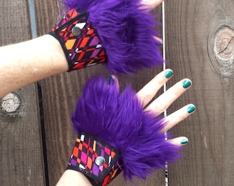 Purple Faux Fur, Festival Set, Fur Cuffs, Rave Festival Outfit, Wrist Cuffs, Burning Man Festival, Rave Wear, Fairy Core, Fairy grunge