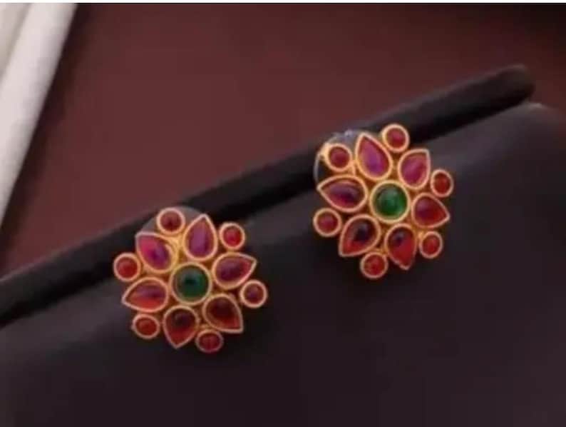 Indian Bollywood Style Traditional gold-plated necklace Set with matching earrings image 8